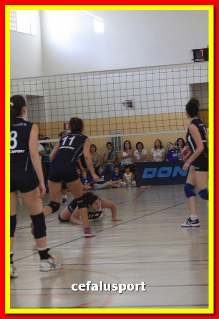 150523 volley 324_tn.jpg